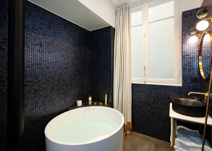 Le Marais Prestige Luxueux - Cosy - Wifi * Parijs