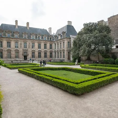 Le Marais Prestige Luxueux - Cosy - Wifi شقة باريس